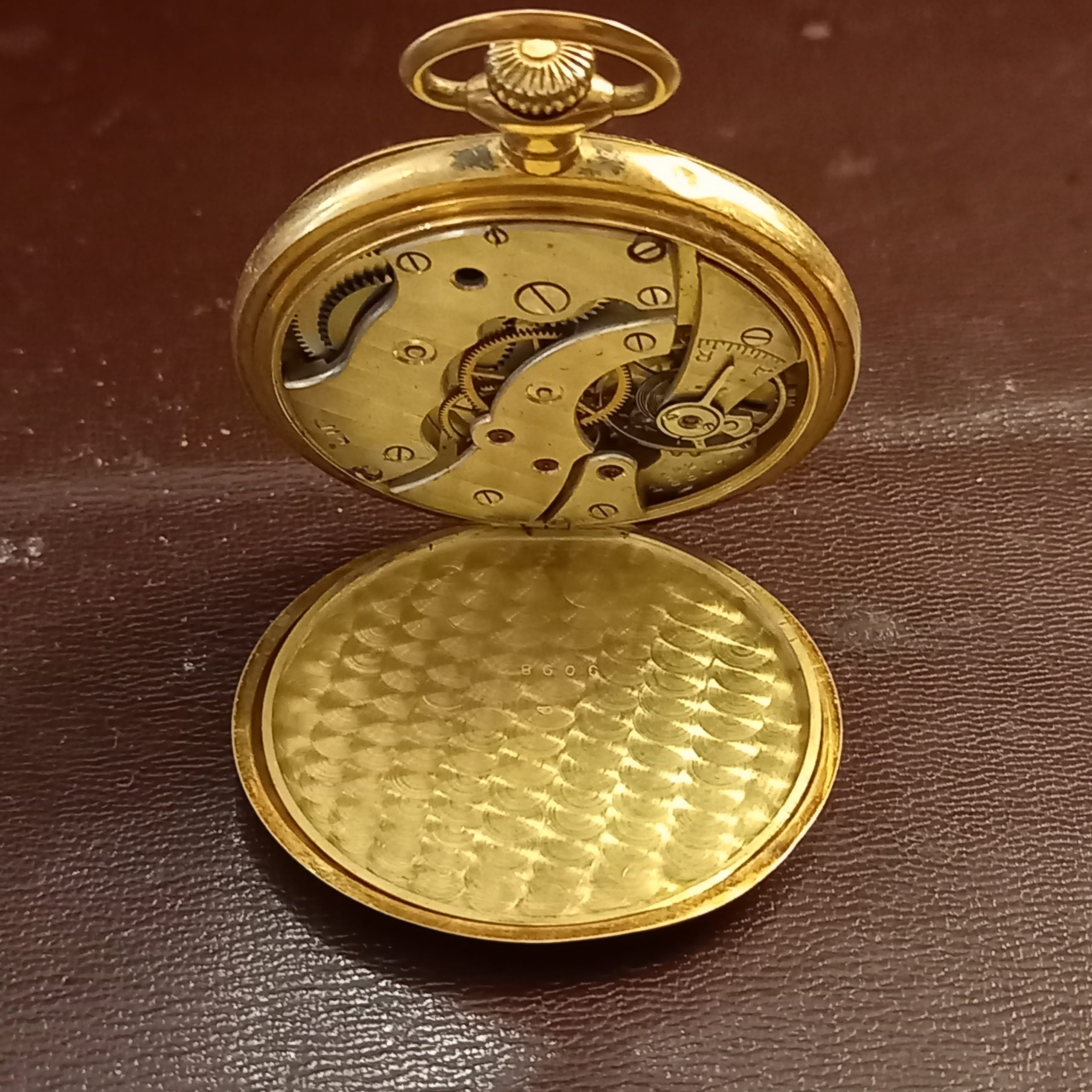 Montre Chronomètre LIP - Antic-Déco et La Marotte d'Amélie