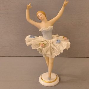 Fine et élégante Ballerine en Porcelaine de Dresde,Figurine en porcelaine allemande,Objet de vitrine