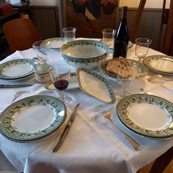 Service de Table, faïence de Saint-Amand et Hamage, modèle Murier,30 pièces