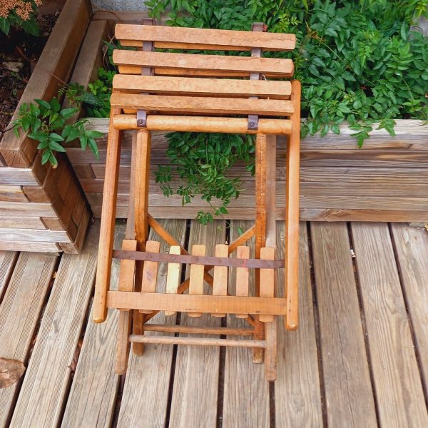 Petite Chaise d'enfant pliante en bois