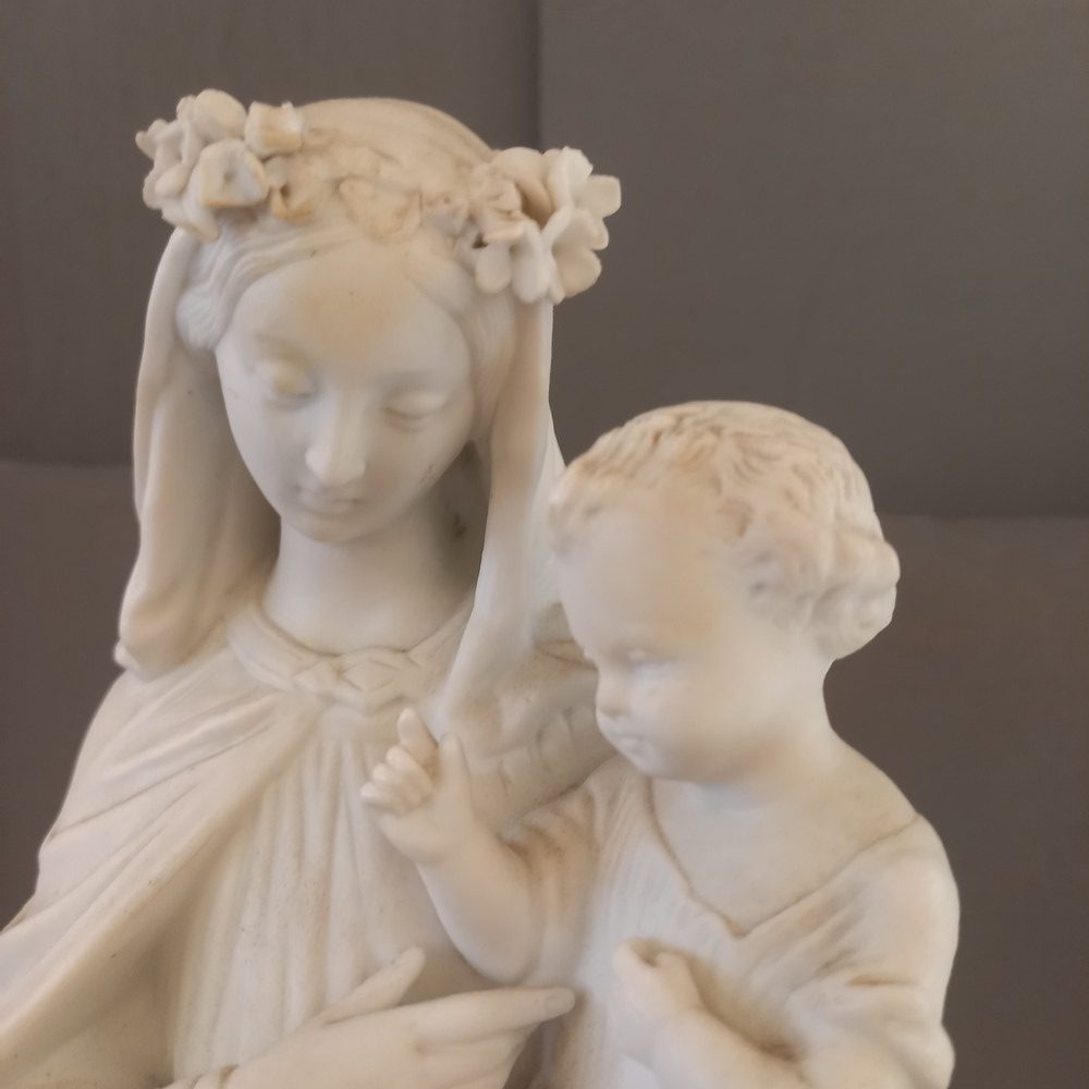 Statue Vierge à l'enfant Biscuit Blanc époque XIXème