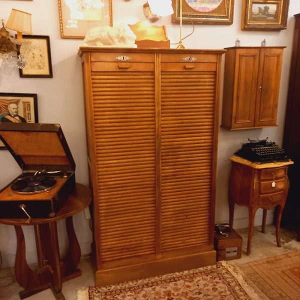 Classeur à Double Rideaux, Déco Vintage