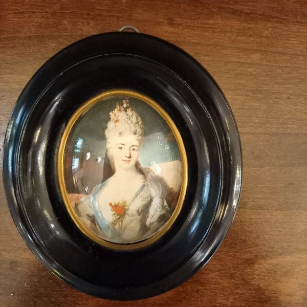 Cadre ovale, Napoléon III Epoque XIXè Bois noirci et verre bombé