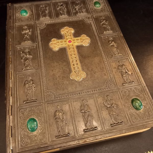 La Sainte Bible du Chanoine Crampon Couverture Pierres dures et métal