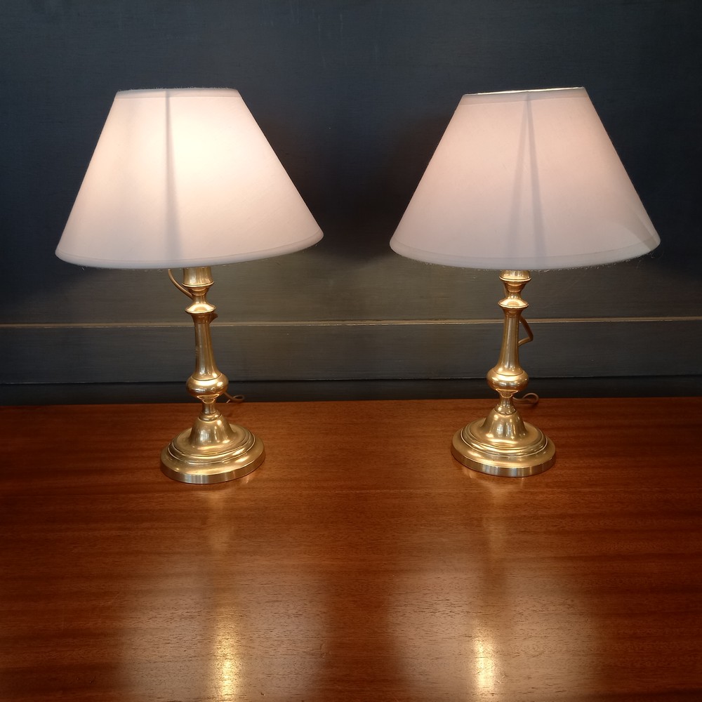 Paire de Bougeoirs XIXè, montés en lampes Laiton