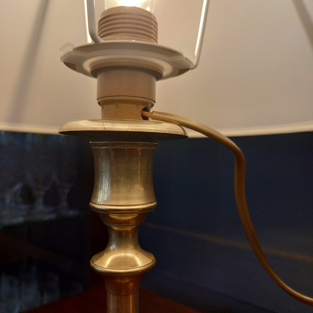 Paire de Bougeoirs XIXè, montés en lampes Laiton