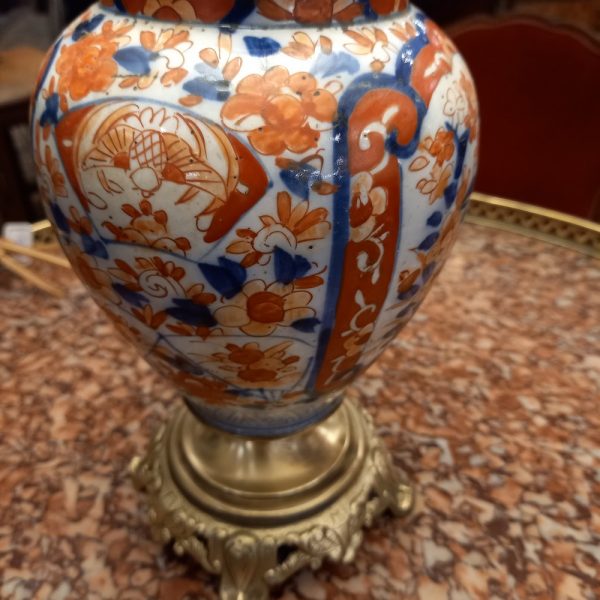 Lampe en porcelaine, décor chinois époque 1950