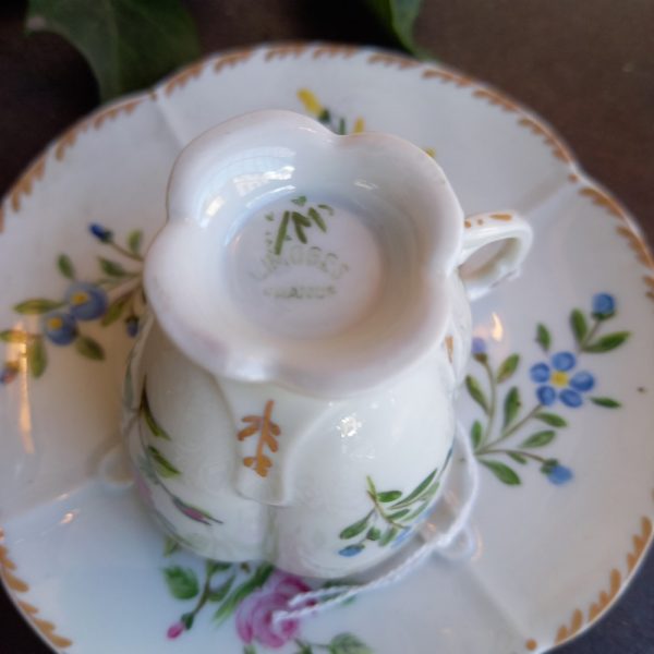 Tasse porcelaine de Limoges Décor fleurs peint à la main
