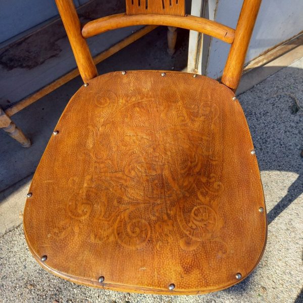 1 Chaise de Bistrot , Hêtre époque 1940