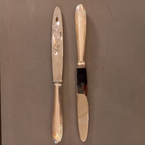 12 Couteaux Art-Déco Métal argenté, Lame acier