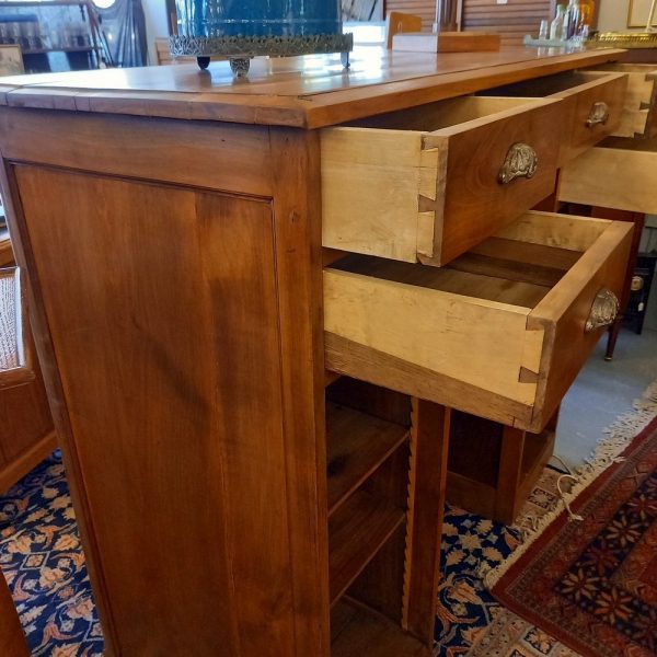 Meuble de Caisse, Comptoir ou Guichet Merisier, Epoque 1930 5 tiroirs dont fermant à clé