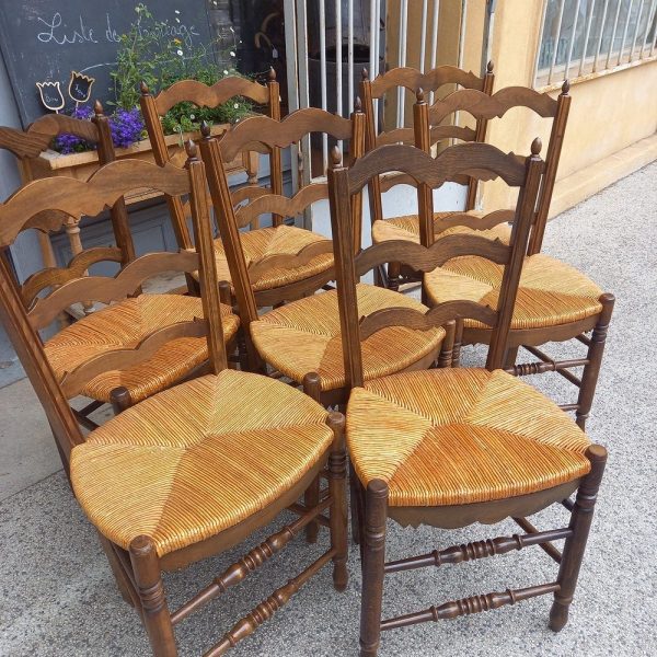 Série de 8 Chaises Paillées