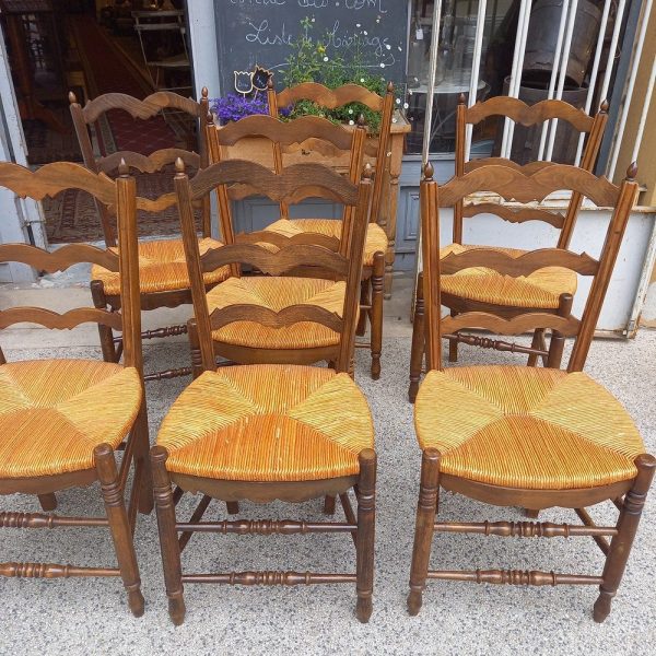 Série de 8 Chaises Paillées
