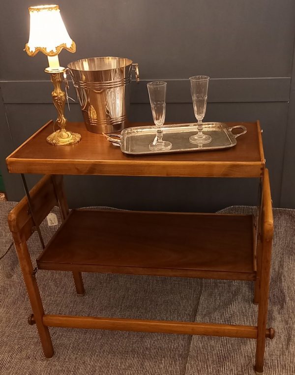 Table-Desserte à système