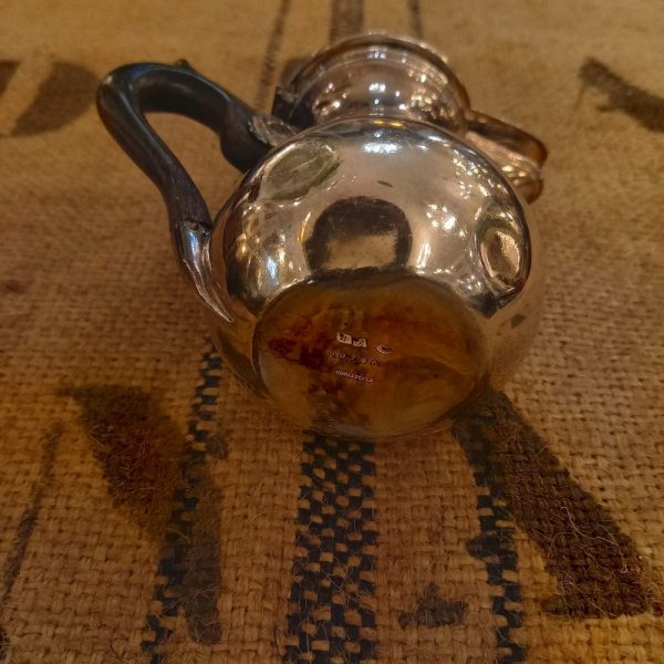 Petite Théière ou Cafetière Christofle, métal argenté Poignée en bois