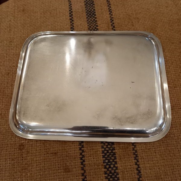 Petit Plateau en Métal Argenté Modèle Ruban Croisé