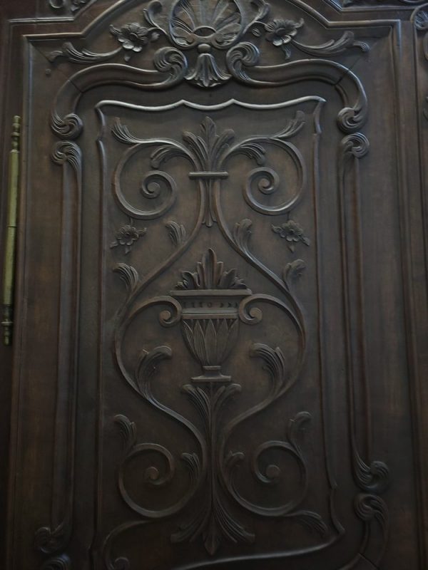 Portes d'Armoire Rennaise Noyer XIXè siècle