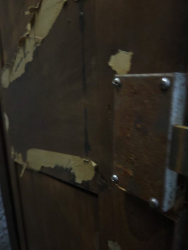 Portes d'Armoire Rennaise Noyer XIXè siècle