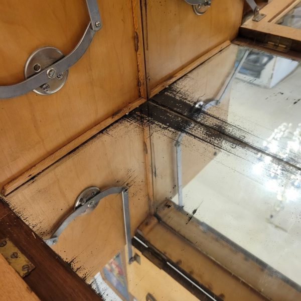 Meuble Vitrine Bar Vintage, Années 1950 Noyer, Verre Gravé et Miroir