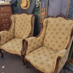 Paire de Bergères à Oreilles Louis XV-Rocaille