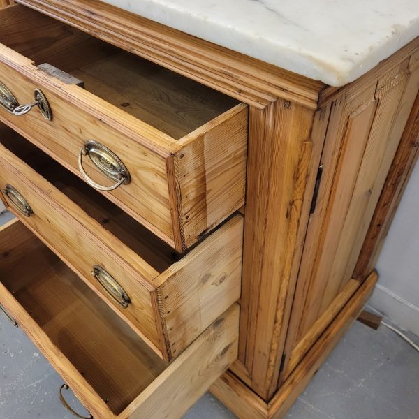 Meuble de Métier à Tiroirs Pin & Marbre Blanc Années 1900