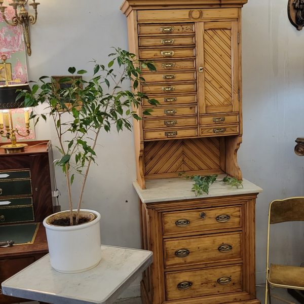 Meuble de Métier à Tiroirs