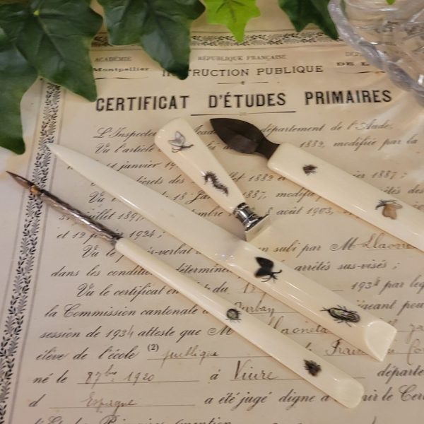 Nécessaire à Ecrire Insectes Porte-Plumes, cachet, Ouvre-Lettres, Grattoir