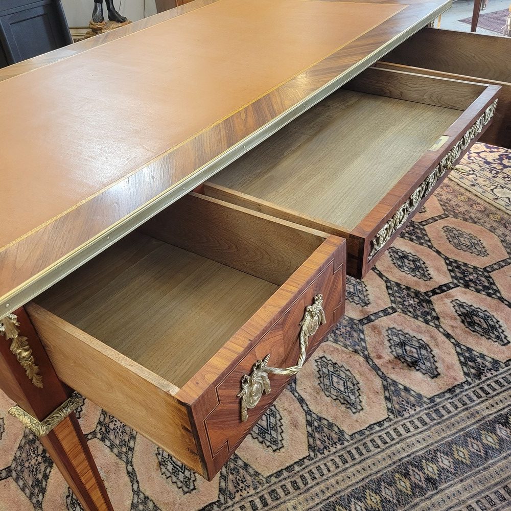 Bureau Double Face Louis XVI Médaillon Louis XVI et Marie-Antoinette