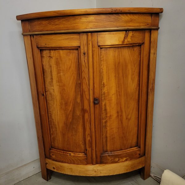 Encoignure Basse Style Rustique Pin Clair, Epoque 1940