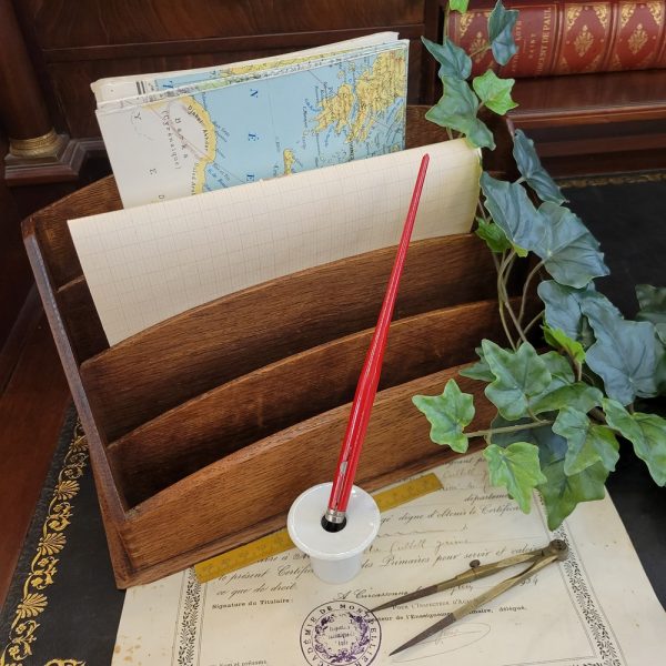 Classeur à Courrier Vintage en Bois
