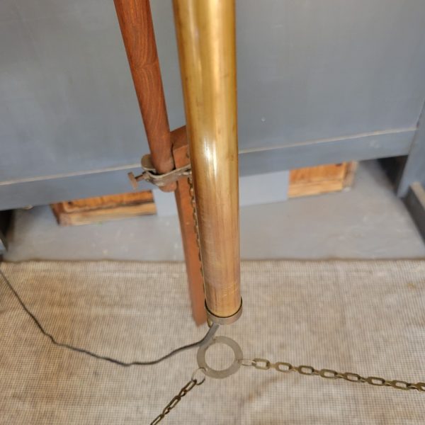 Lampadaire trépied théodolite Réglable en hauteur