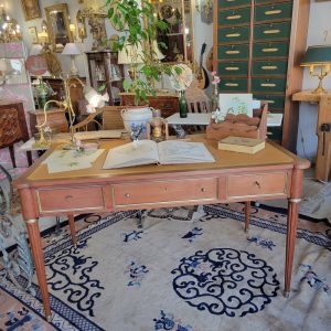 Bureau Plat Louis XVI Acajou et Laiton