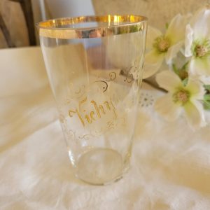 Verre de Cure Vichy