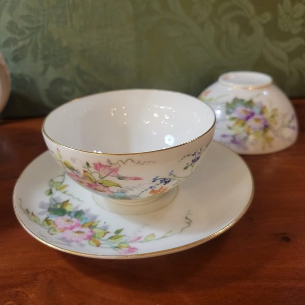 Service à Thé  Porcelaine Fine Epoque XIXè siècle