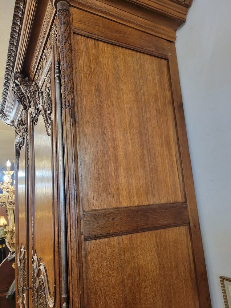 Armoire de Mariage Louis XV