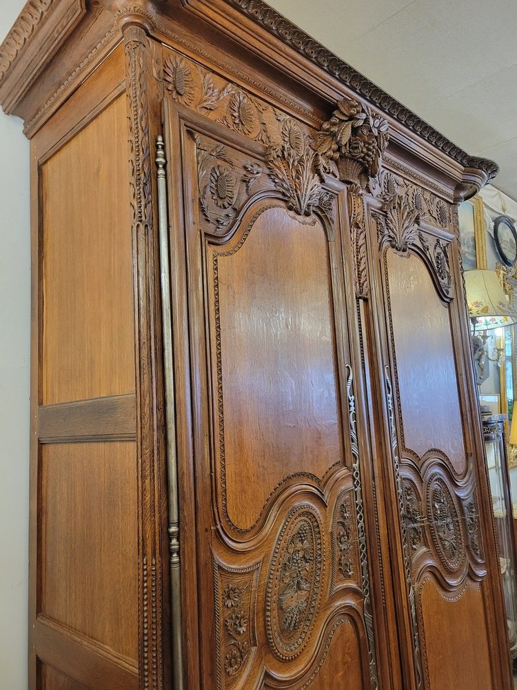 Armoire de Mariage Louis XV
