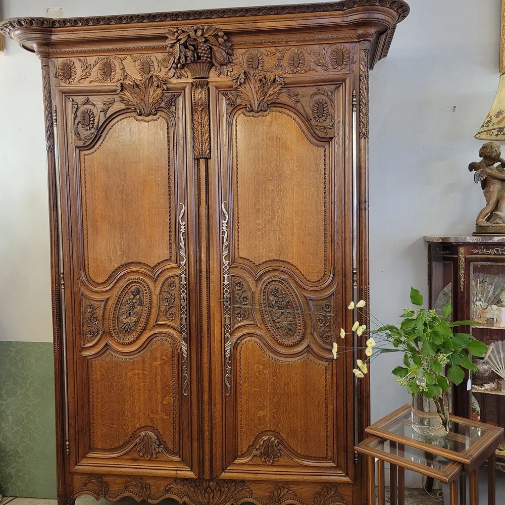 Armoire de Mariage Louis XV