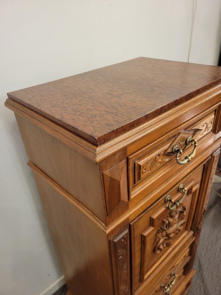 Chevet, Table de Nuit Henri II