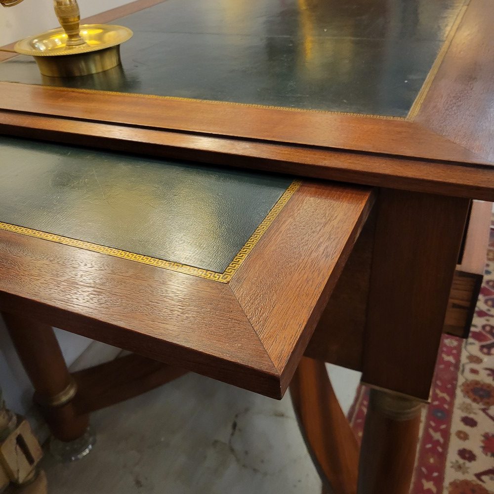 Bureau Plat Style Empire Acajou , Bronze