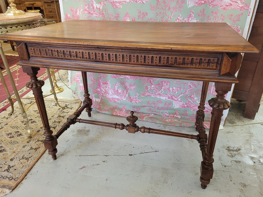 Table-Bureau Henri II Noyer Années 1920