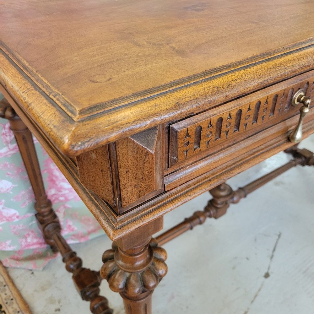Table-Bureau Henri II Noyer Années 1920