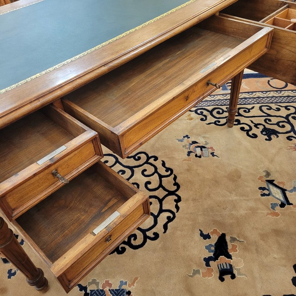 Bureau Plat Louis XVI Noyer