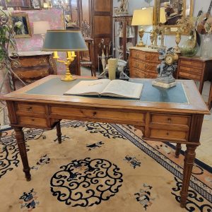 Bureau Plat Louis XVI Noyer