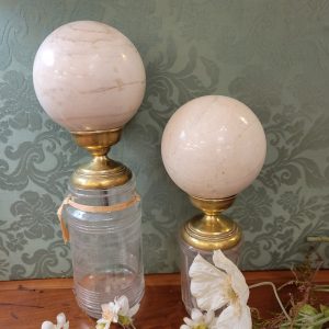 Paire de Boules d'Escalier Calcite Blanche