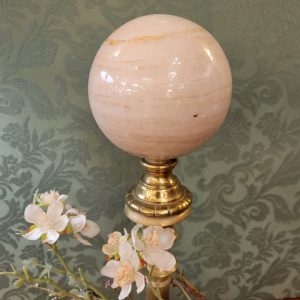 Boule d'Escalier Calcite Blanche