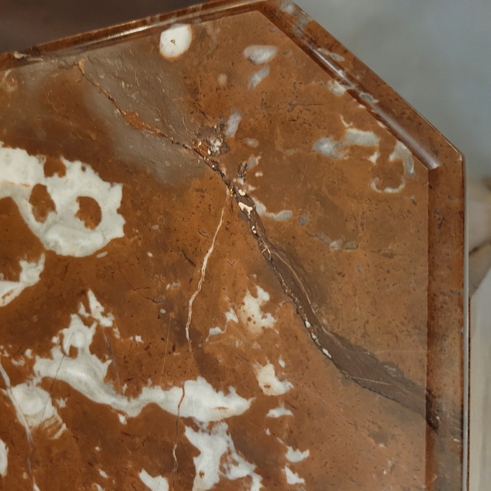 Petite Commode Style Transition