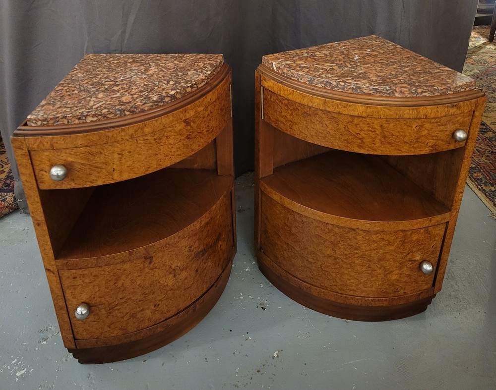 Paire de Chevets d'Angle Art-Déco