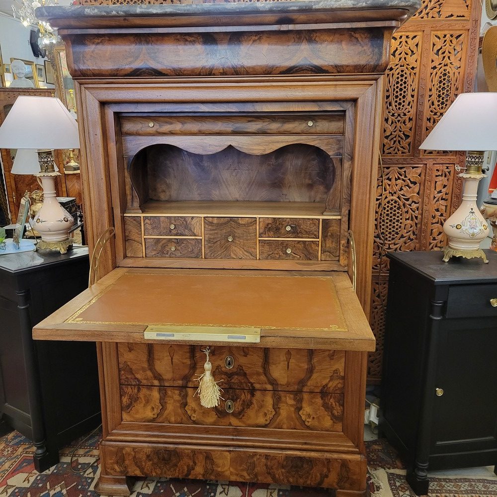 Secrétaire Louis-Philippe à Doucine