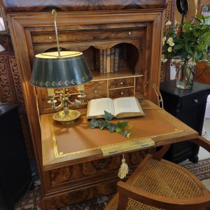 Secrétaire Louis-Philippe à Doucine