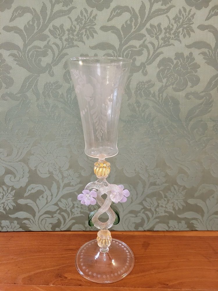 Verre de venise Soufflé et Gravé mauve